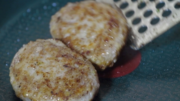 Frying Pan Cutlets Are Fried