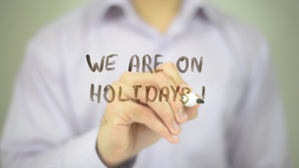 We are on Holidays alt