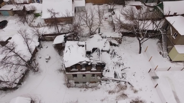 Drone Flies Up Over Old Building And Shows Winter City Panorama