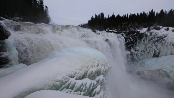 Sweden Tännforsen Waterfall, Winter