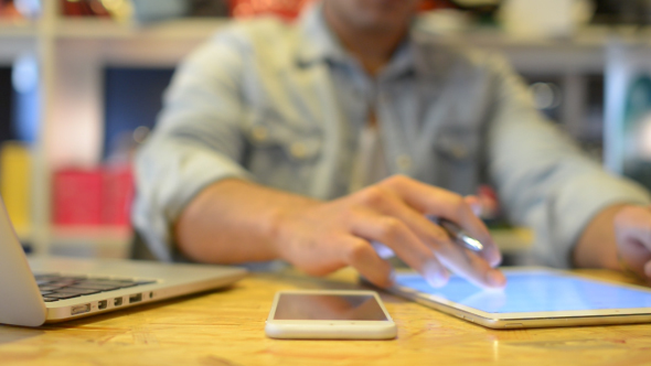 Work on Tablet  in Office alt