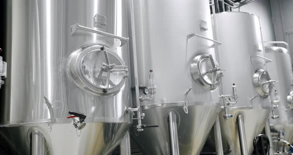 Stainless Steel Tanks for Brewing Beer