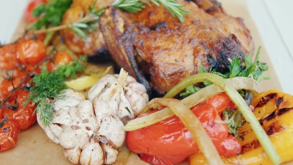Chicken With Vegetables. alt