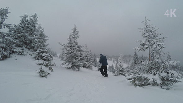 Man Mountain Route in Winter Snowstorm