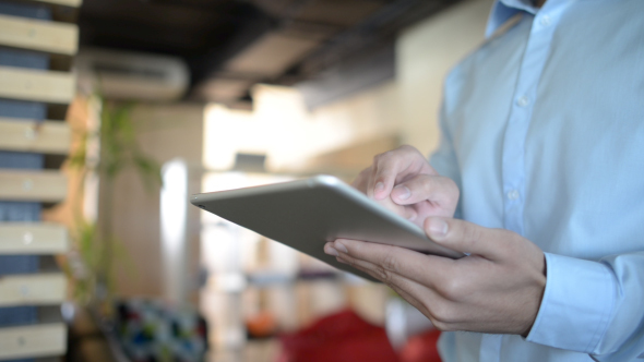 Using Tablet, Busy at Work alt