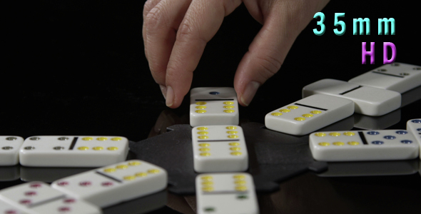 Play Domino On a Table