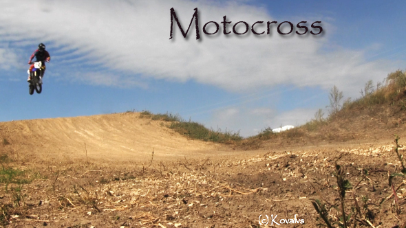 Jumping Motocross Racer 