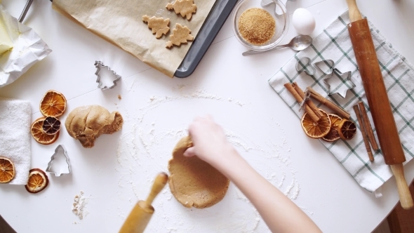 Woman Hands. Traditional Homemade Christmas Dessert alt