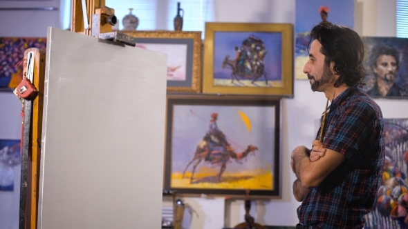 The Artist In Search Of Inspiration.  alt