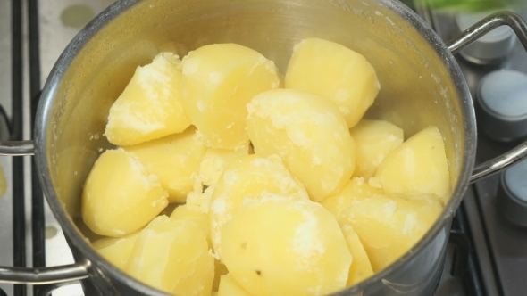 The Process Of Cooking Boiled Potatoes With Dill