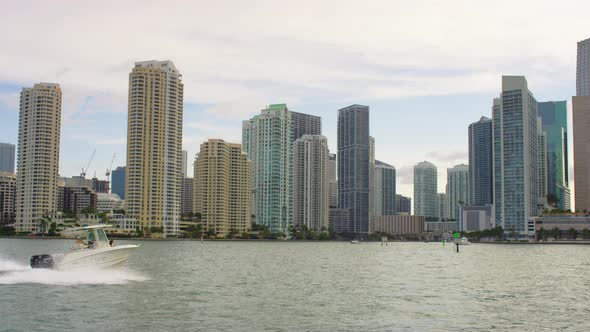 Small boat sailing in the bay of Miami