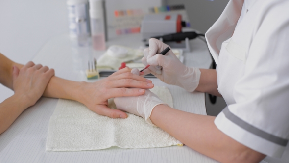 Nails Treatment  In The Salon alt