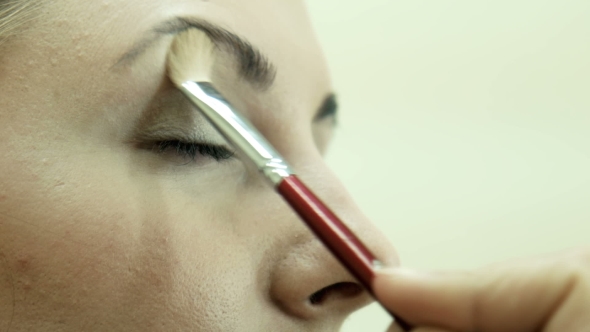 Applying Powder Using Brush On Eyelid
