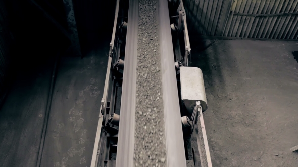Ore Move On Conveyor In Modern Processing Plant