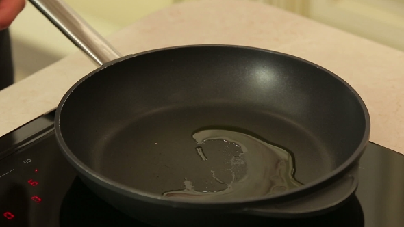 Frying Sesame Breaded Chicken Breast