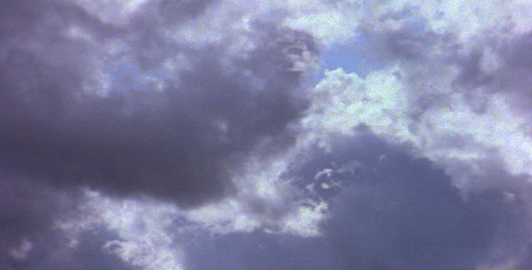 Overhead Clouds (Time lapse) alt
