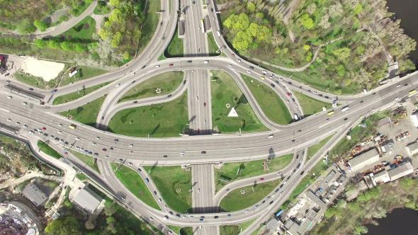 The Turnover Of The Camera Above The Highway alt