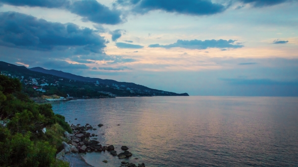 Cinematic Beautiful Sunrise alt