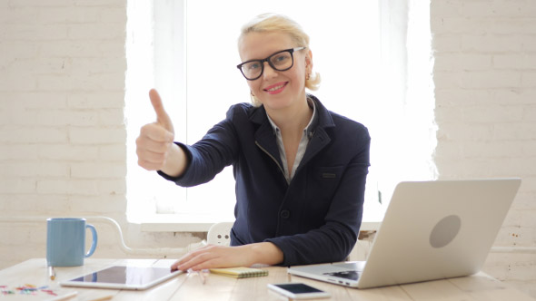 Thumbs up by Female Worker, Businesslady