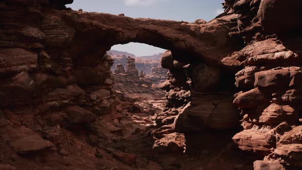 Red Stone Arch in Grand Canyon Park