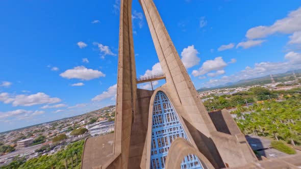 FPV flight through arch of Basílica Catedral Nuestra Señora de La Altagracia