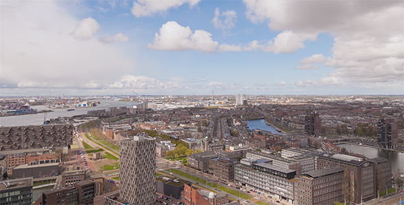 Clouds above Harbour City alt