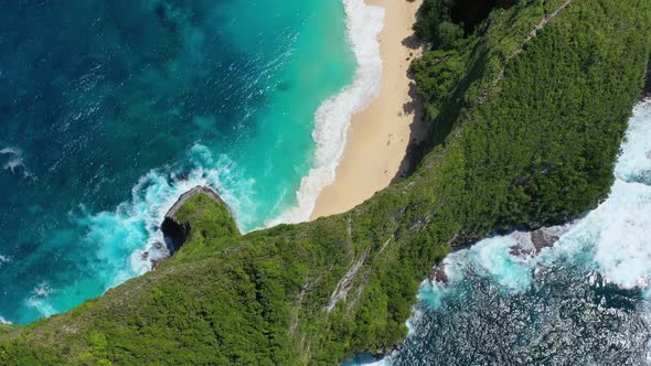  Kelingking beach, Nusa Penida, Bali, Indonesia, Aerial view at sea and rocks