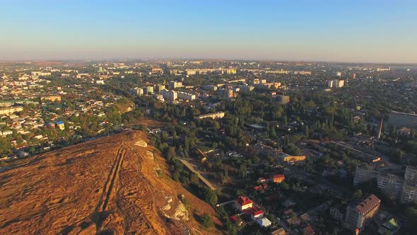 The Cliff Divides the City Into Two Halves