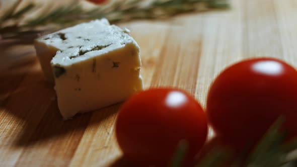 We Cut Cheese Danish Blue Cheese and Tomatoes