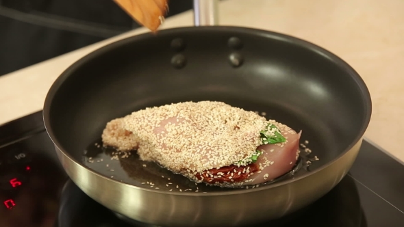 Frying Sesame Breaded Chicken Breast