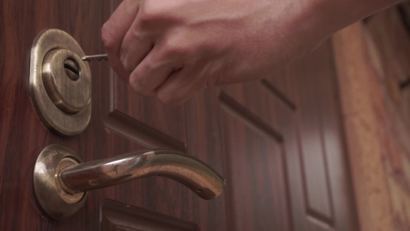 Door Closing And Opening Lock Over The Handle