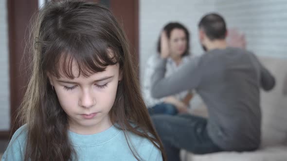 Family conflict. Parents cuss in the presence of a child. 