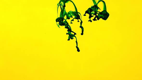 Abstract Ink Drops In Aquarium Water alt