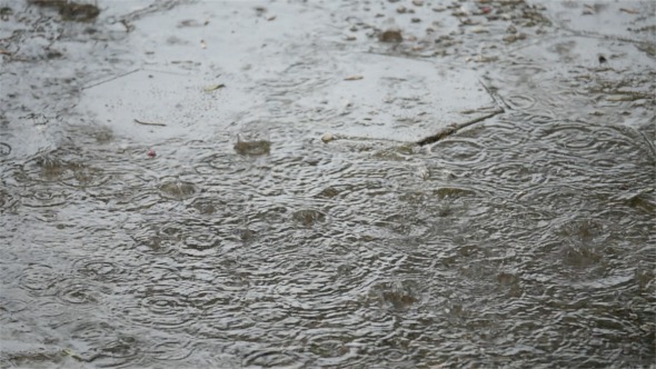 Rain On The Street Tiles alt
