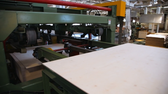 Manufacturing Process Of Plywood Sheets