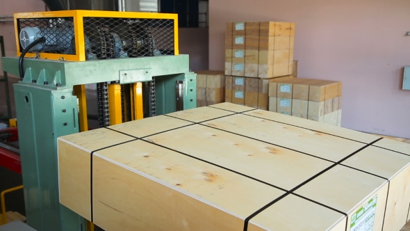 Packaging And Labelling Of Plywood