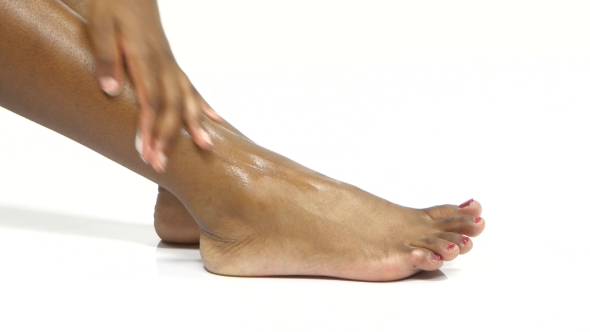 Leg Skin Moisturizing. Foot Massage. White. 
