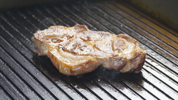 Pork Chop Grilled And Fragrant Smoke