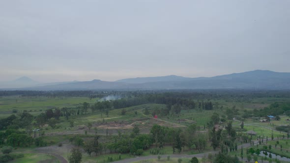 Pull-front above lake and natural area in Mexico City