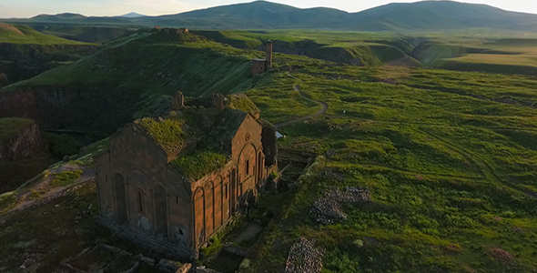 Armenian-Turkish border and Ani Ruins 