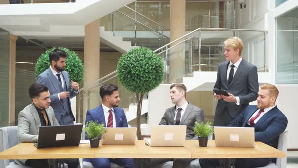 Foreign Business People Shaking Hands, Finish Up Meeting