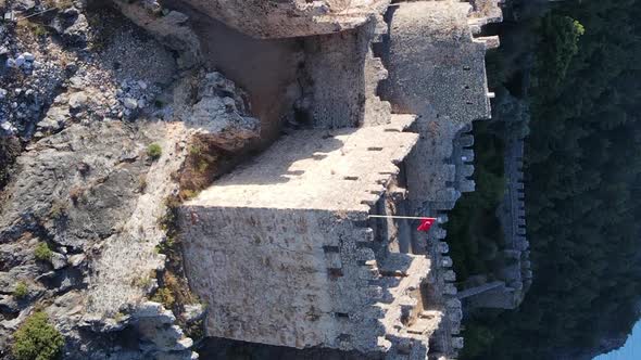 Vertical Video Alanya Castle  Alanya Kalesi Aerial View