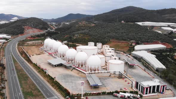 Spherical gas storage tanks