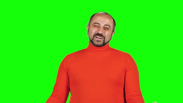 Man with Sincere Smile Says Bellissimo. A Gesture of Perfect, Approval, Delight. Green Screen. Slow