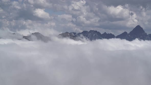 Triangular Sharp Pyramid Summit