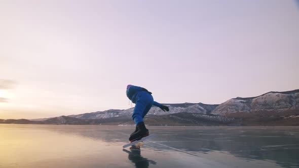 The Child Train on Ice Professional Speed Skating