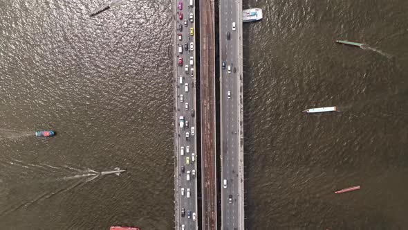 4k Time lapse, Top view of the Chao Phraya River, Traffic of cars and boats.