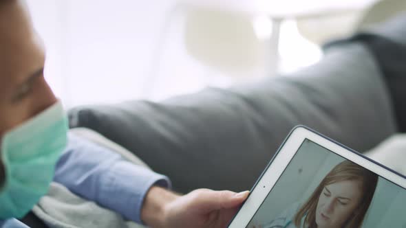 Tracking right video of patient having video conference with doctor