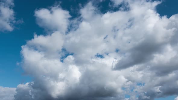 Timelapse with Beautiful Clouds Moving