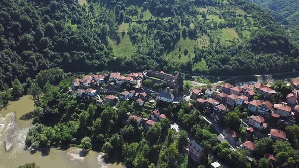 Vranduk Castle a small medieval castle of Bosnian kings V10